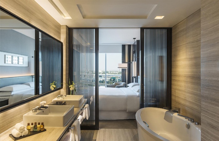 Lo Sheraton Grand Hotel di Dubai sceglie la rubinetteria Dornbracht