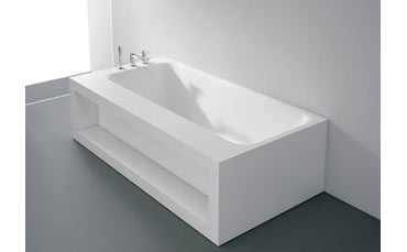 La linea SOUND di BMT propone eleganti e funzionali vasche da bagno